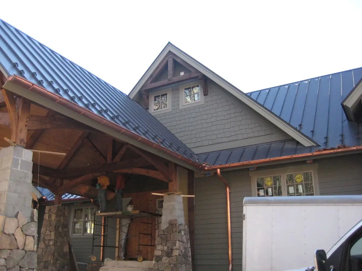 Craftsman Roofing team delivering quality roofing work in Fishhook